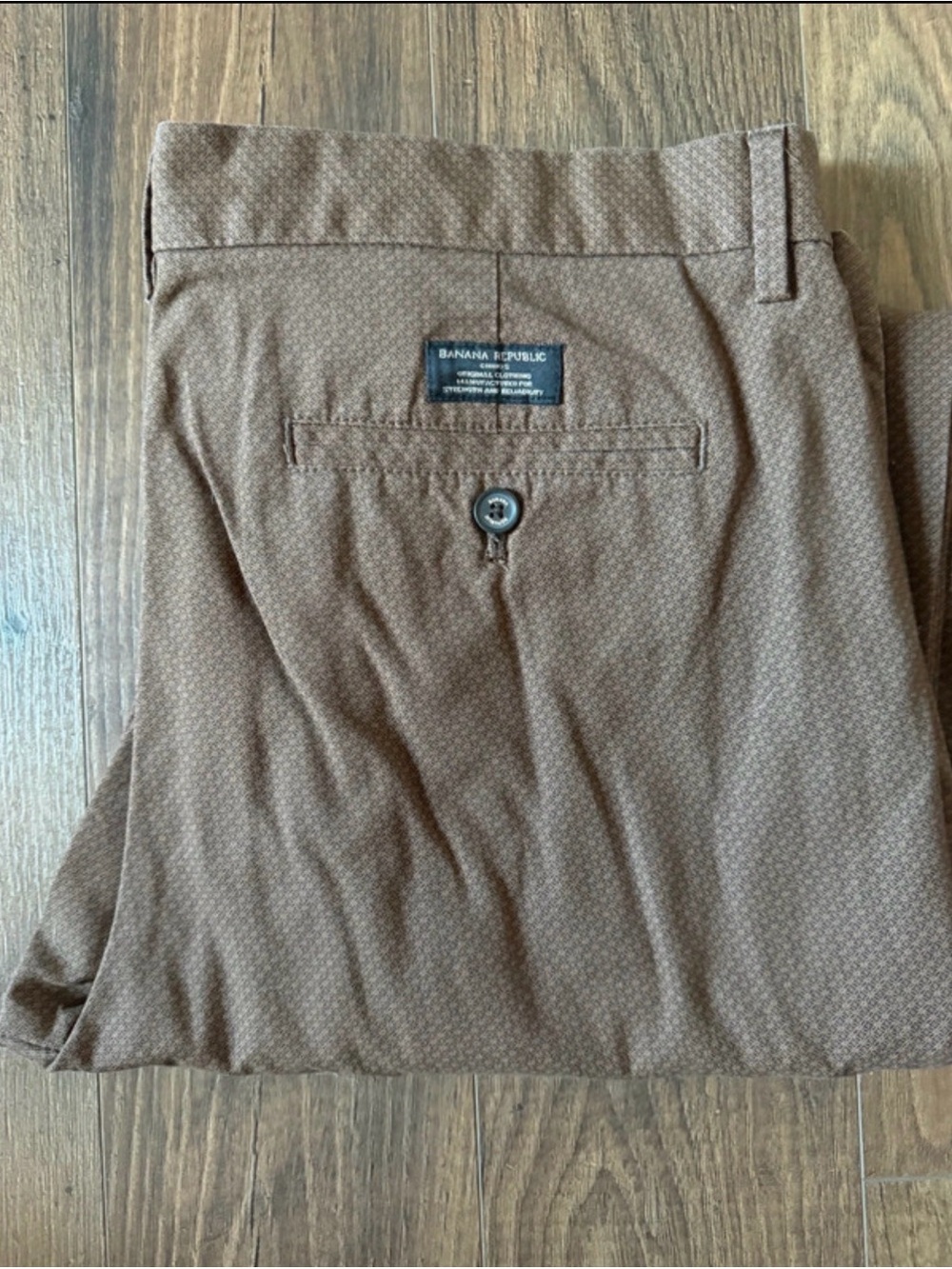 Banana Republic Men’s Brown Micro-Pattern Chinos